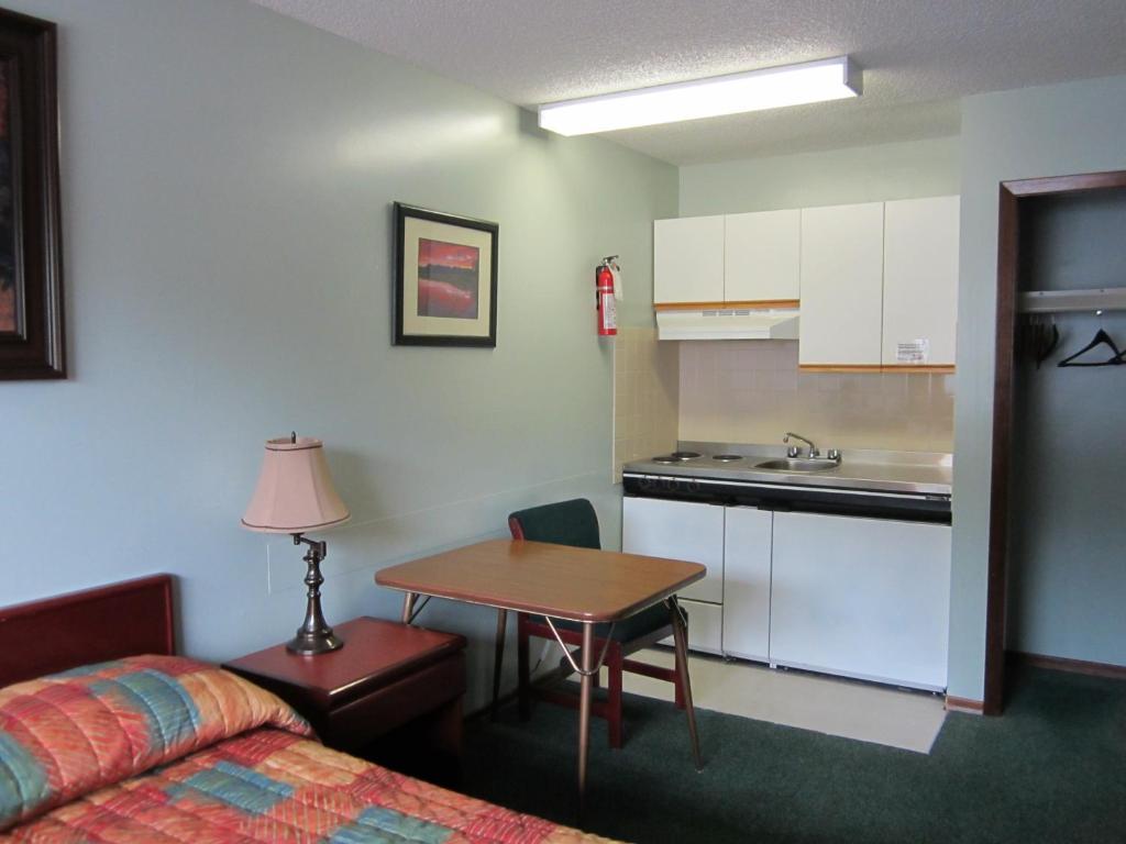 Aleeda Motel Prince Rupert Habitación foto